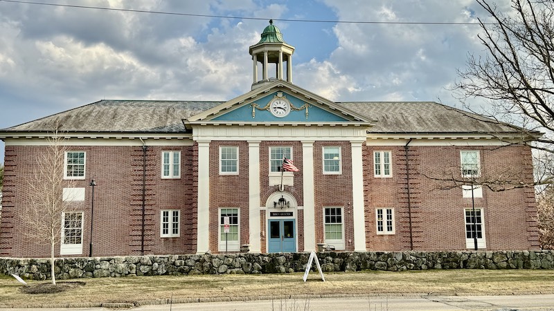 Town Hall of Lincoln