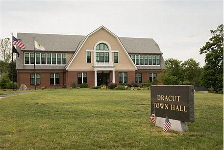 Town Hall of Dracut