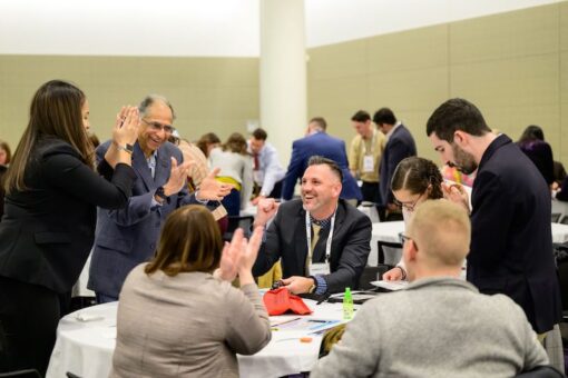 1,400 leaders celebrate local government at Connect 351