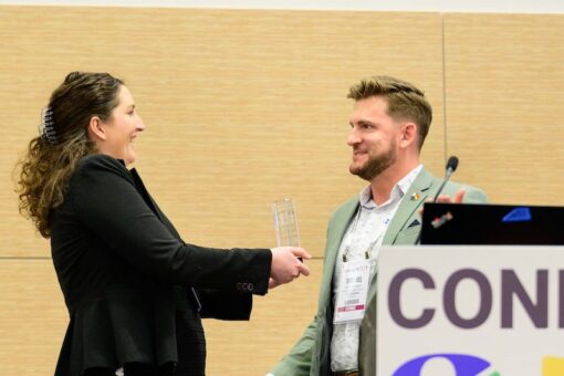 MMHR presents Skop Award to Michael Taylor