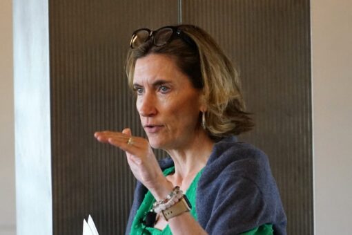 At WLG meeting, women discover who they are as leaders