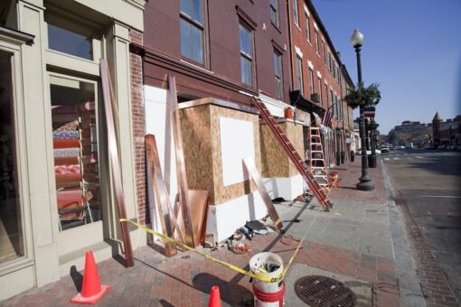 Gov. announces $330M for economic development, housing projects